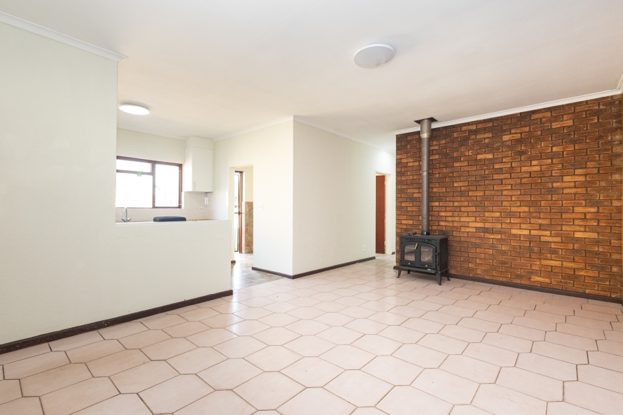 4 Bedroom Property for Sale in Ferndale Western Cape